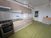 Pronájem prostorného bytu 2+1 v Moravských Budějovicích , cena 15000 CZK / objekt / měsíc, nabízí Jana Vitásková - Realitní makléř