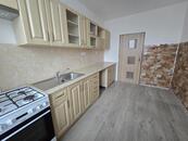 Pronájem velkého bytu 2+1 v centru Moravských Budějovic , cena 17000 CZK / objekt / měsíc, nabízí 