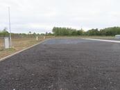 Pronájem odstavené plochy vhodné na parkování, Praha 9 - Běchovice, cena 23000 CZK / objekt / měsíc, nabízí Realitní agentura Starlet s.r.o.