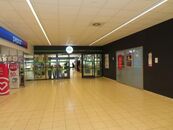 Pronájem obchodních prostor 55 m2, P5 - Velká Ohrada, cena 17600 CZK / objekt / měsíc, nabízí Realitní agentura Starlet s.r.o.