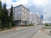 Samostatná kancelář 22 m2, Praha 9 - Hloubětín, cena 5950 CZK / objekt / měsíc, nabízí Realitní agentura Starlet s.r.o.