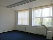 Samostatná kancelář 30 m2 v administrativní budově, Praha 4 - Kunratice, cena 13041 CZK / objekt / měsíc, nabízí Realitní agentura Starlet s.r.o.