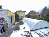 Pronájem samostatného rodinného domu 6+1 s bazénem a saunou možnost dvougeneračního bydlení., cena 35000 CZK / objekt / měsíc, nabízí 