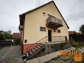 pronájem rodinného domu, cena 28000 CZK / objekt / měsíc, nabízí Reality Otrokovice - Radana Šímová