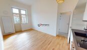 Bydlení s atmosférou: 2+kk s balkónem a výhledem na Vyšehrad, cena 24000 CZK / objekt / měsíc, nabízí Real Agency 360