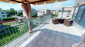 Prostorný byt 3+kk (86 m) s terasou 48 m a garáží poslední patro, klidná lokalita., cena 31000 CZK / objekt / měsíc, nabízí Real Agency 360