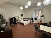 Pronájem bytu 1+1 44 m, Praha - Malá Strana, cena 18500 CZK / objekt / měsíc, nabízí Real Agency 360