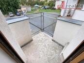 Pronájem bytu 1+kk, Hranice, ul. Galašova, 24 m2, cena 11000 CZK / objekt / měsíc, nabízí 