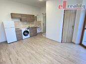 Pronájem bytu 1+kk, Hranice, ul. Galašova, 22 m2, cena 11000 CZK / objekt / měsíc, nabízí 