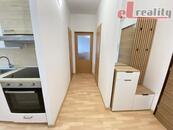 Pronájem bytu 2+1, Hranice, ul. Plynárenská, 47 m2, cena 16000 CZK / objekt / měsíc, nabízí 