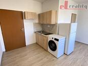 Pronájem bytu 1+kk, Hranice, ul. Galašova, 21 m2, cena 11000 CZK / objekt / měsíc, nabízí elreality, s.r.o.