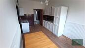 Pronájem bytu 3+1, 89 m2, Kapitána Jaroše, Plzeň - Slovany, cena 16500 CZK / objekt / měsíc, nabízí 
