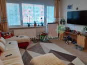 Pronajmu částečně zařízený byt 3+1+L na sídlišti Špičák volný od 2.3.2026, cena 10000 CZK / objekt / měsíc, nabízí TITI Reality