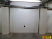 Znojmo, pronájem garáž, 16,5 m2, zděná, vrata na dálkové ovládání garáž, cena 2500 CZK / objekt / měsíc, nabízí COLOSEUM NEMOVITOSTI s.r.o.