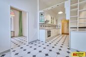 Znojmo, byt 3+1,105 m2, centrum města, sklep, dvůr byt, cena 5836980 CZK / objekt, nabízí 