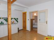 Znojmo, pronájem bytu OV 2+kk, 55 m2, částečně zařízený byt, cena 13540 CZK / objekt / měsíc, nabízí 