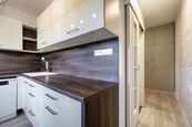 Kroměříž, OV 2+1, 57 m2, rekonstrukce, sklep byt, cena 4630000 CZK / objekt, nabízí 