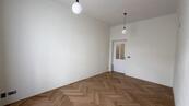 Exkluzivně, P-5, Smíchov, 3+KK/komora, sklep, 84,5 m2, 3.NP/6NP, cihla, volné, cena 14650000 CZK / objekt, nabízí 