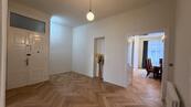 Exkluzivně, P-5, Smíchov, 3+KK/komora, sklep, 84,5 m2, 3.NP/6NP, cihla, volné, cena 14650000 CZK / objekt, nabízí Michal Němeček