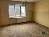 Byt 2KK s podílem na zahradě v blízkosti náměstí v Horním Benešově, OV, II. NP, cena 1250000 CZK / objekt, nabízí 