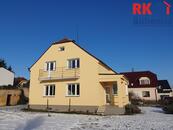 Pronájem rodinného domu 4+1 se zahradou , Mladá Boleslav, Čejetice, il. Gorkého, cena 32000 CZK / objekt / měsíc, nabízí 