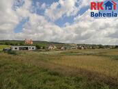 Stavební pozemek 667 m² v obci Dobrovice, část Sýčina - klidné bydlení nedaleko Mladé Bolesla, cena cena v RK, nabízí 