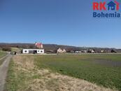 Stavební pozemek 667 m² v obci Dobrovice, část Sýčina - klidné bydlení nedaleko Mladé Bolesla, cena cena v RK, nabízí RK BOHEMIA s.r.o.