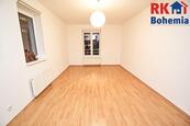 Pronájem 2kk 54m2, P10 V Dolině, novostavba, balkon, nezařízen, cena 20000 CZK / objekt / měsíc, nabízí 