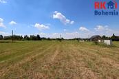 Stavební pozemek 953 m² v Kostelci nad Černými lesy, pro rodinný dům i zajímavou investici, cena 5990 CZK / m2, nabízí RK BOHEMIA s.r.o.
