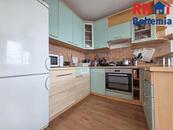 Pronájem 3+1 74m2 P9 Střížkov, lodžie, sklep, klimatizace, metro, cena 23000 CZK / objekt / měsíc, nabízí RK BOHEMIA s.r.o.