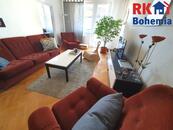 Prostorný družstevní byt 3+1 se 2 lodžiemi a balkonem, Vsetín, nám. Svobody, cena 4450000 CZK / objekt, nabízí 
