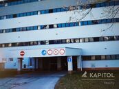 Pronájem parkovacího stání Brno Žabovřesky, Voroněžská, volné ihned, cena 1900 CZK / objekt / měsíc, nabízí 