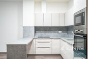 Pronájem bytu 1+KK, cena 14500 CZK / objekt / měsíc, nabízí KAPITOL Reality
