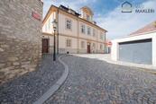 K PRODEJI | byt 2+kk 73 m² | HISTORICKÉ CENTRUM KUTNÉ HORY | šatna | KOMORA NA CHODBĚ | terasa, cena 6325000 CZK / objekt, nabízí 