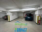 Pronájem garážového stání 13 m, ulice Křepelčí, Brno-Žebětín, cena 2000 CZK / objekt / měsíc, nabízí 