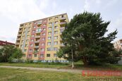 Pronájem bytu 3+1 s lodžií 82 m2, Husova ul. Dobřany, Plzeň-jih, cena 14000 CZK / objekt / měsíc, nabízí Standard Nemovitosti s.r.o.