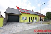 Pronájem bytu 2+kk, 45 m ve 2.NP rod. domu v Revoluční ul., Přeštice (okres Plzeň-jih), cena 13500 CZK / objekt / měsíc, nabízí Standard Nemovitosti s.r.o.