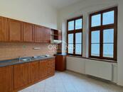 Pronájem bytu 2+1, 67 m2, Revoluční, centrum, Chomutov , cena 11500 CZK / objekt / měsíc, nabízí