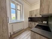 Pronájem bytu 1+1, rekonstrukce, centrum města, Školní, Chomutov , cena 10050 CZK / objekt / měsíc, nabízí 