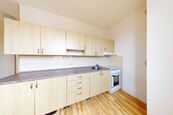 Prodej bytu 2+1 s balkonem, 58 m2, ul. Korunní, Ostrava - Mar. Hory, cena 3620000 CZK / objekt, nabízí 