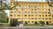 Byt 3+KK/L, Kladno Kročehlavy, ul. Švédská, OV, panel, 62 m2, cena 5790000 CZK / objekt, nabízí 