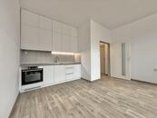 Pronájem bytu 2+1, 1. NP, ul. Hviezdoslavova, Opava po rekonstrukci, cena 11000 CZK / objekt / měsíc, nabízí 