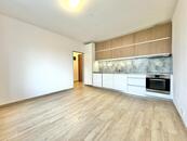 Pronájem bytu 2+1, 50m2, Seifertova, Krnov, cena 10000 CZK / objekt / měsíc, nabízí RK CITY realitní kancelář