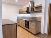 Pronájem bytu 2+kk, 54 m2, ul. J. Opletala, Břeclav, cena 14000 CZK / objekt / měsíc, nabízí 