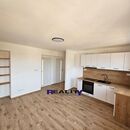 prodej bytu 3+kk, 59 m2, Lubenec, cena 3000000 CZK / objekt, nabízí 