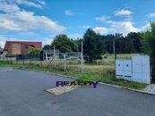 prodej pozemku včetně stavebního povolení pro RD, u lesa, Holedeč u Žatce, 831 m2, cena 2490000 CZK / objekt, nabízí Reality Podbořany