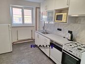 prodej bytu 2+1, 60 m2, Vroutek, cena 2625000 CZK / objekt, nabízí 