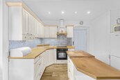 Prodej RD, 7+1, užitná plocha 300 m2, obec Rynárec, okr. Pelhřimov, cena 4270000 CZK / objekt, nabízí