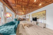 Prodej RD 5+2 220 m2 se zahradou 500 m2 v krásné lokalitě Nového Knína, cena 8900000 CZK / objekt, nabízí