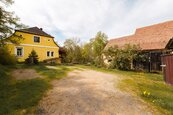 Velkorysý RD 2 x 4+kk, 388m2 , zahrada 2174m2 , v Máchově Kraji, Deštná u Dubé., cena 4249000 CZK / objekt, nabízí 
